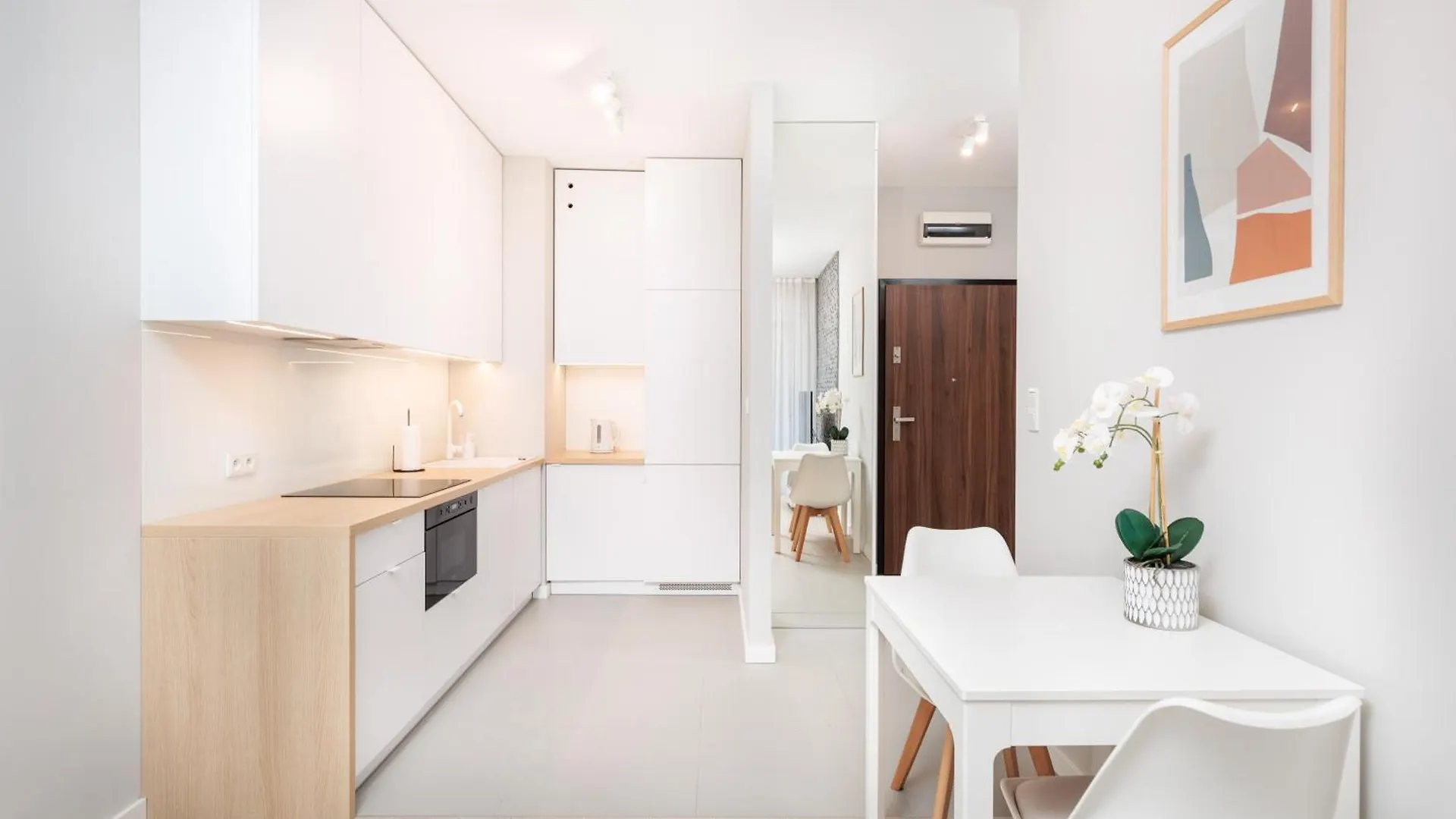 City Of The Kings-Milford Sound Krakow Apartment